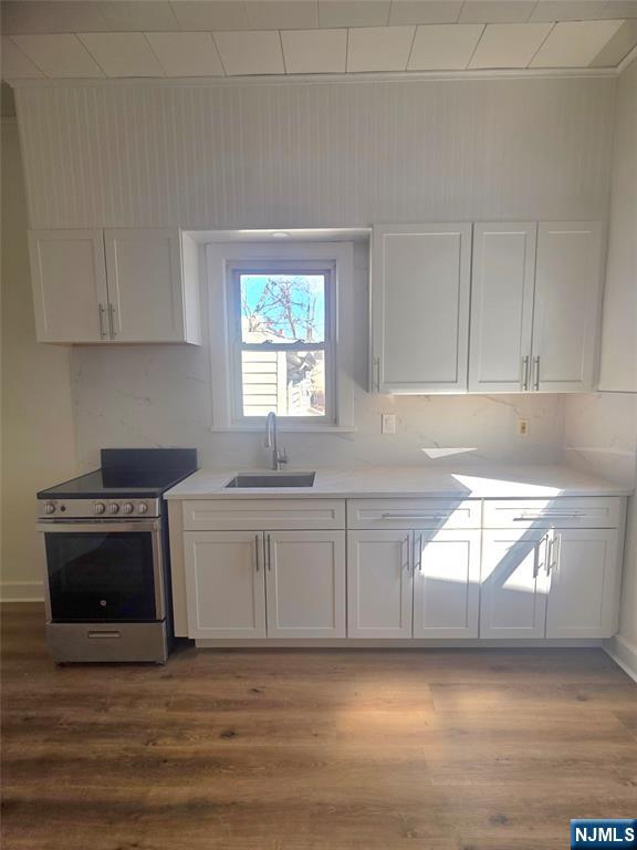 828 Kinderkamack Road River Edge, NJ 07661 - Photo 2 of 14