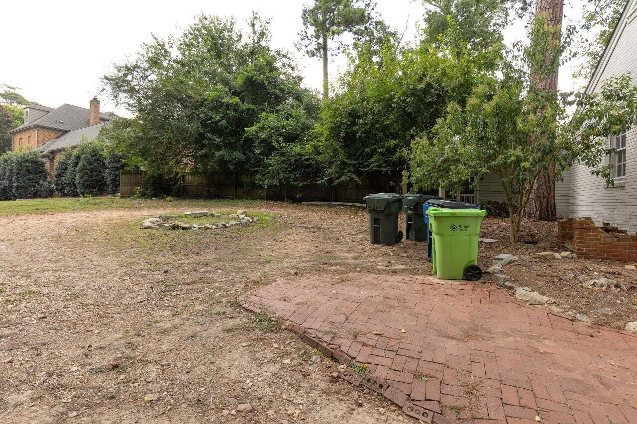 2922 Oberlin Road Raleigh, NC 27608 - Photo 27 of 31 Photo 27