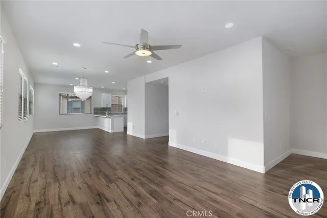 $4,495 | 9841 Alburtis Avenue, Santa Fe Springs, CA 90670