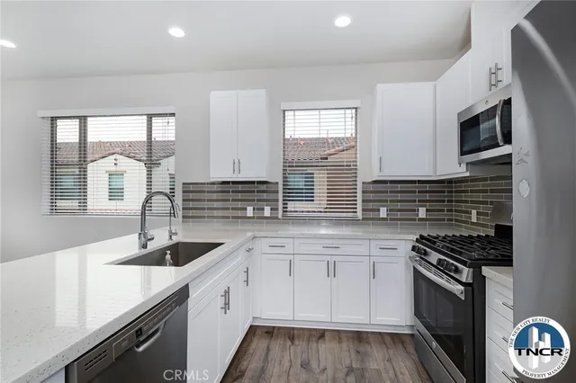 $4,495 | 9841 Alburtis Avenue, Santa Fe Springs, CA 90670