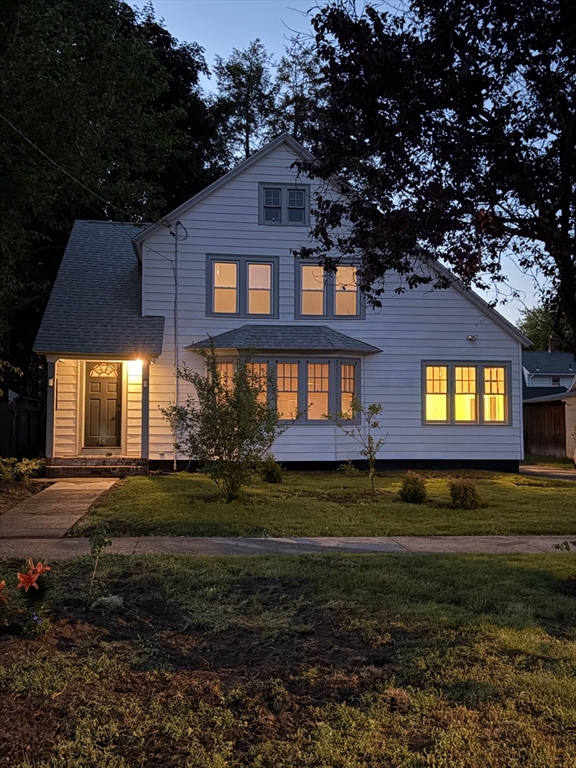 16 Fenimore Boulevard Springfield, MA 01108 - Photo 6 of 33