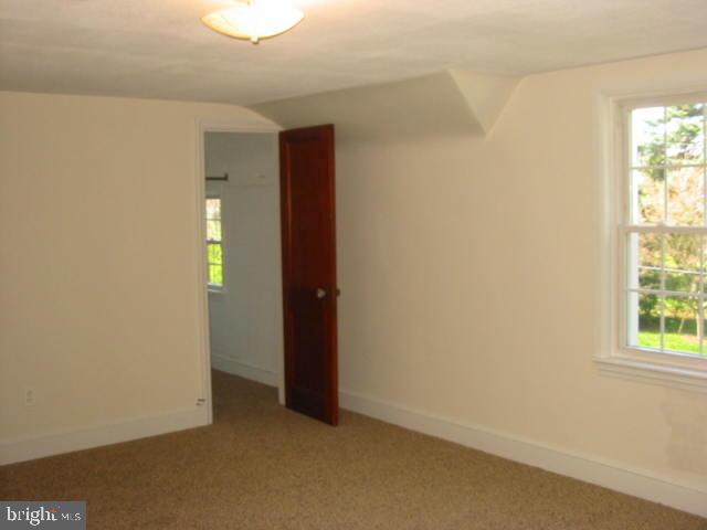 480 Edgehill Road York, PA 17403 - Photo 13 of 24