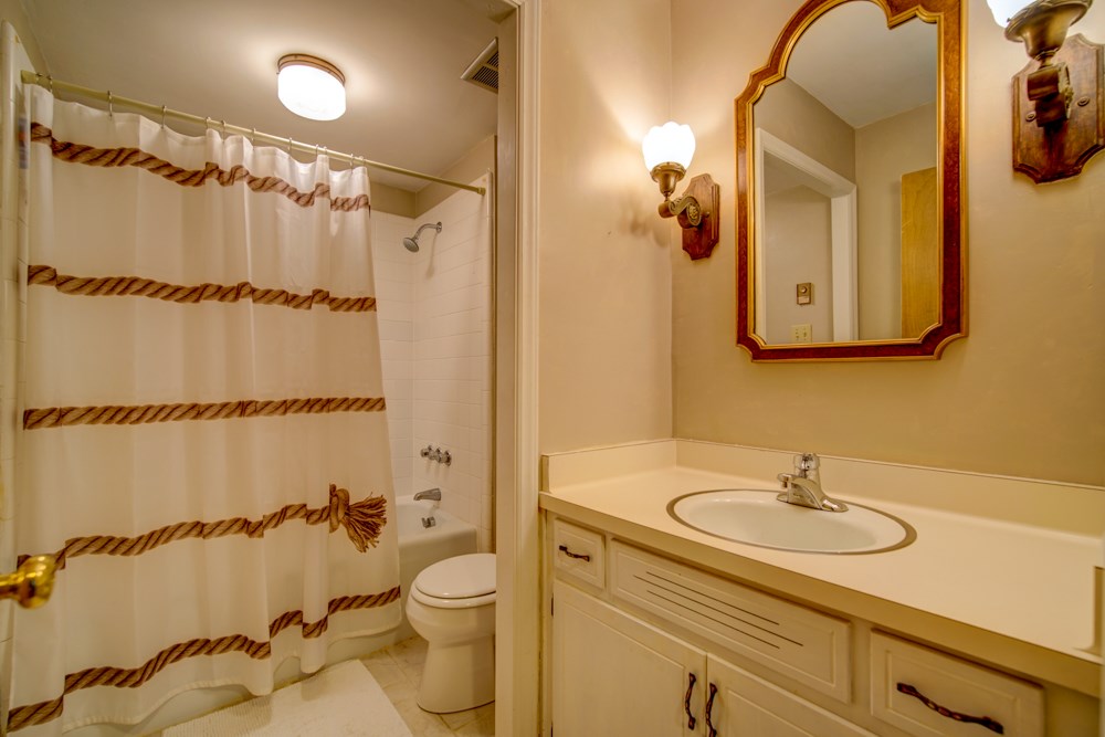 184 Edgecombe Road Spartanburg, SC 29307 - Photo 27 of 34 Gallery Image 27