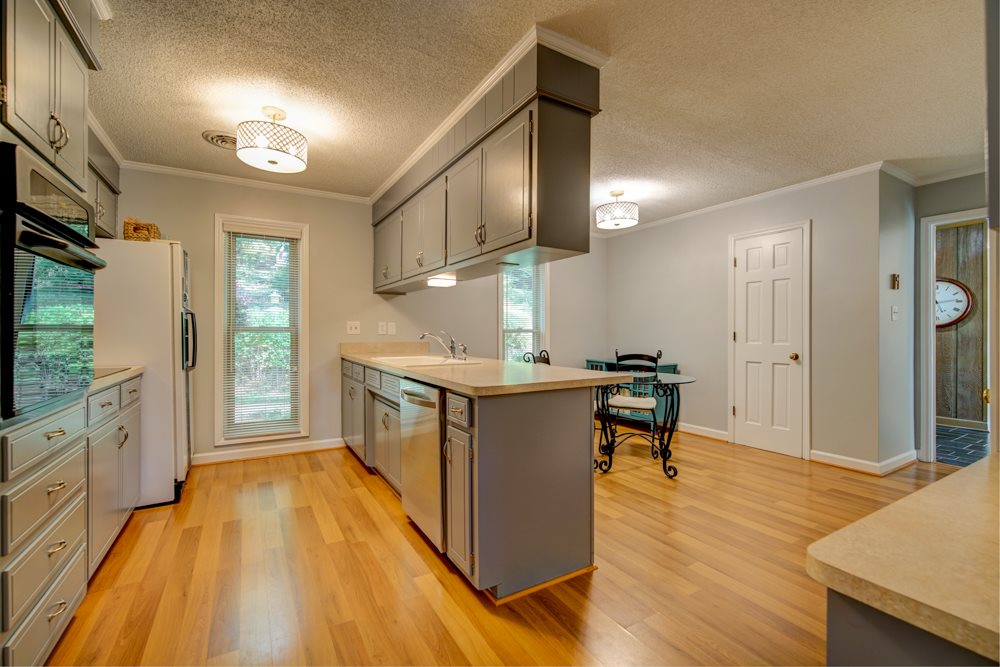184 Edgecombe Road Spartanburg, SC 29307 - Photo 8 of 34 Gallery Image 8