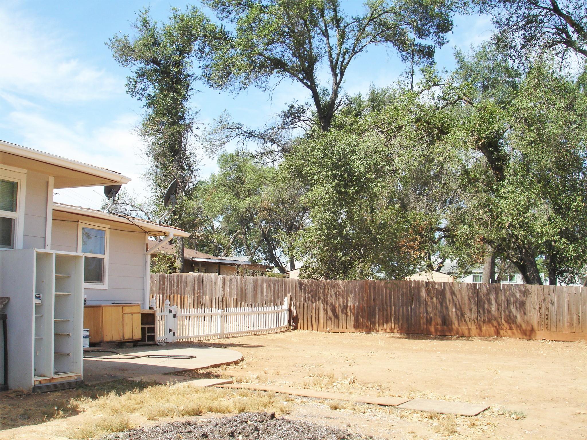 1146 Echo Road Redding, CA 96002 - Photo 32 of 36 a view of street with a large tree