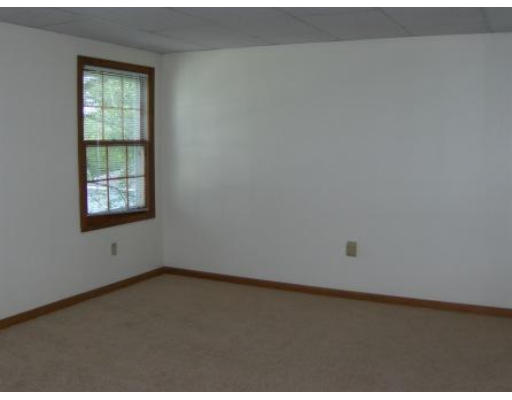 39 Island Road Lynnfield, MA 01940 - Photo 7 of 12 Gallery Image 7