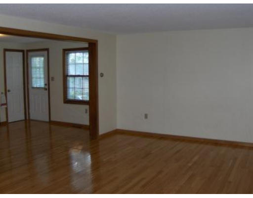 39 Island Road Lynnfield, MA 01940 - Photo 8 of 12 Gallery Image 8