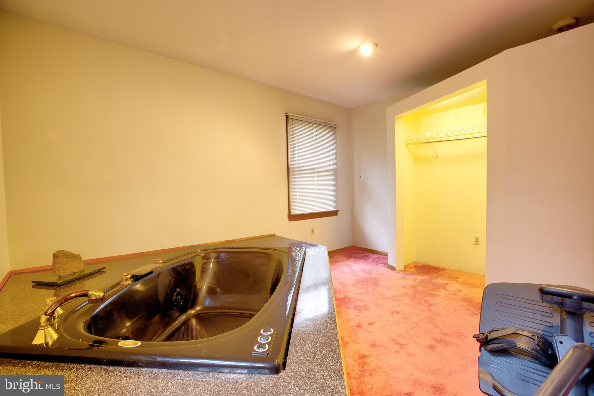 536 4th Lindenwold, NJ 08021 - Photo 10 of 20