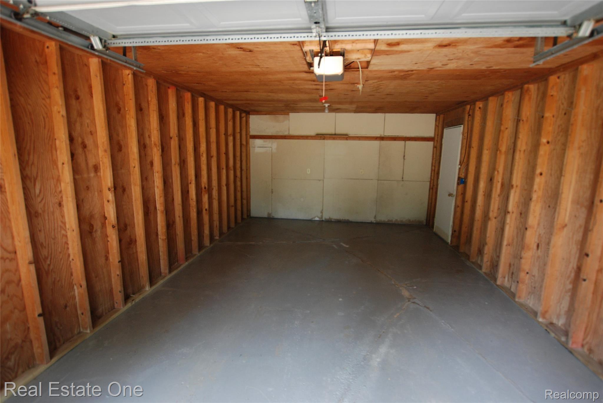 6185 Bricker Road Avoca, MI 48006 - Photo 7 of 32 Inside of garage