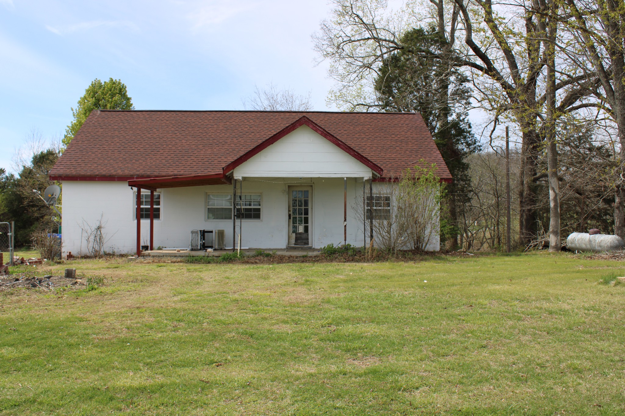 1014 Spring Creek Road Chapmansboro, TN 37035 - Photo 1 of 13 Gallery Image 1