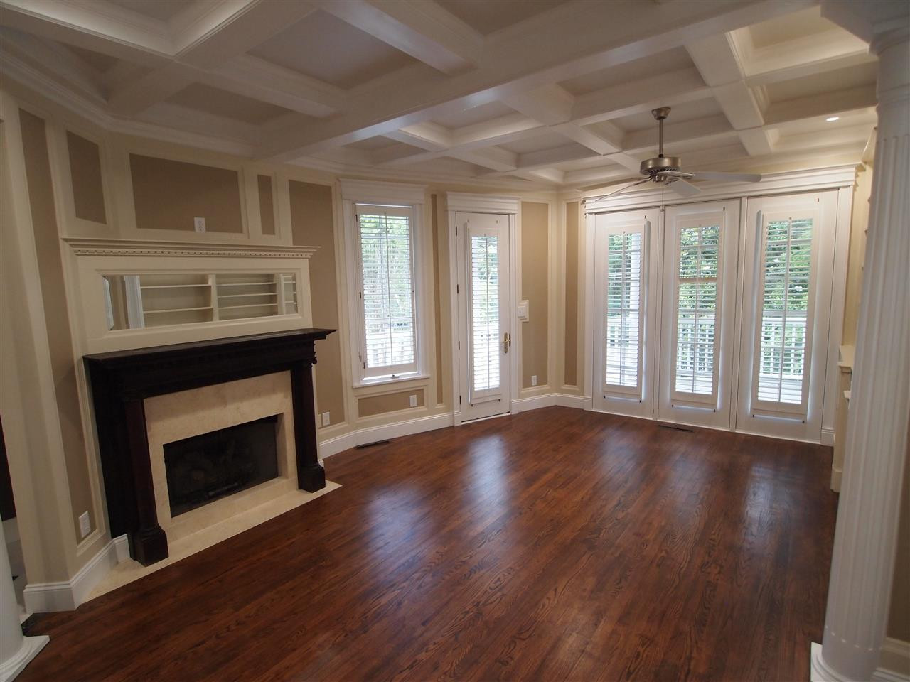 724 Rosemont Avenue Raleigh, NC 27607 - Photo 5 of 24 Living Room