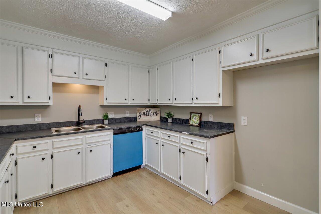 800 Longwood Place Clinton, MS 39056 - Photo 9 of 26 09-800 Longwood Pl