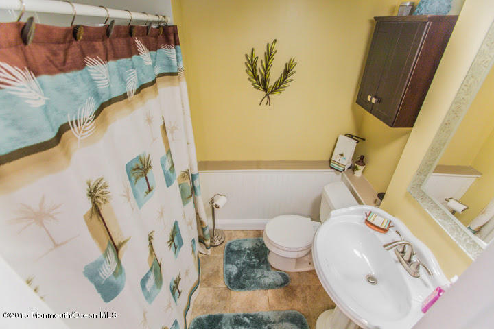 623 Bancroft Road Brick, NJ 08724 - Photo 82 of 91 623BancroftRoad-48