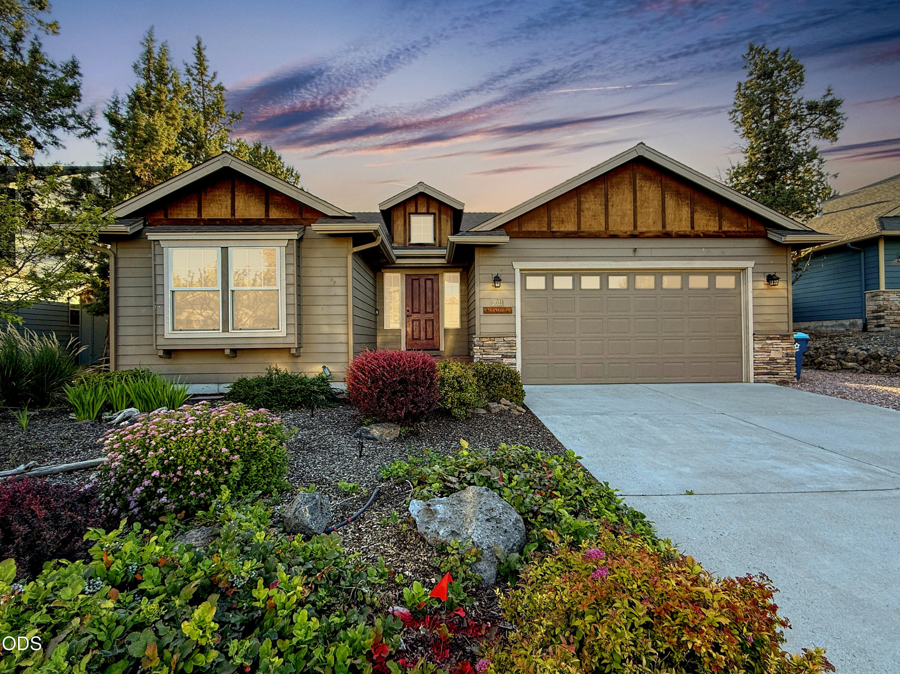2021 Southwest 41st Street Redmond, OR 97756 - Photo 1 of 22