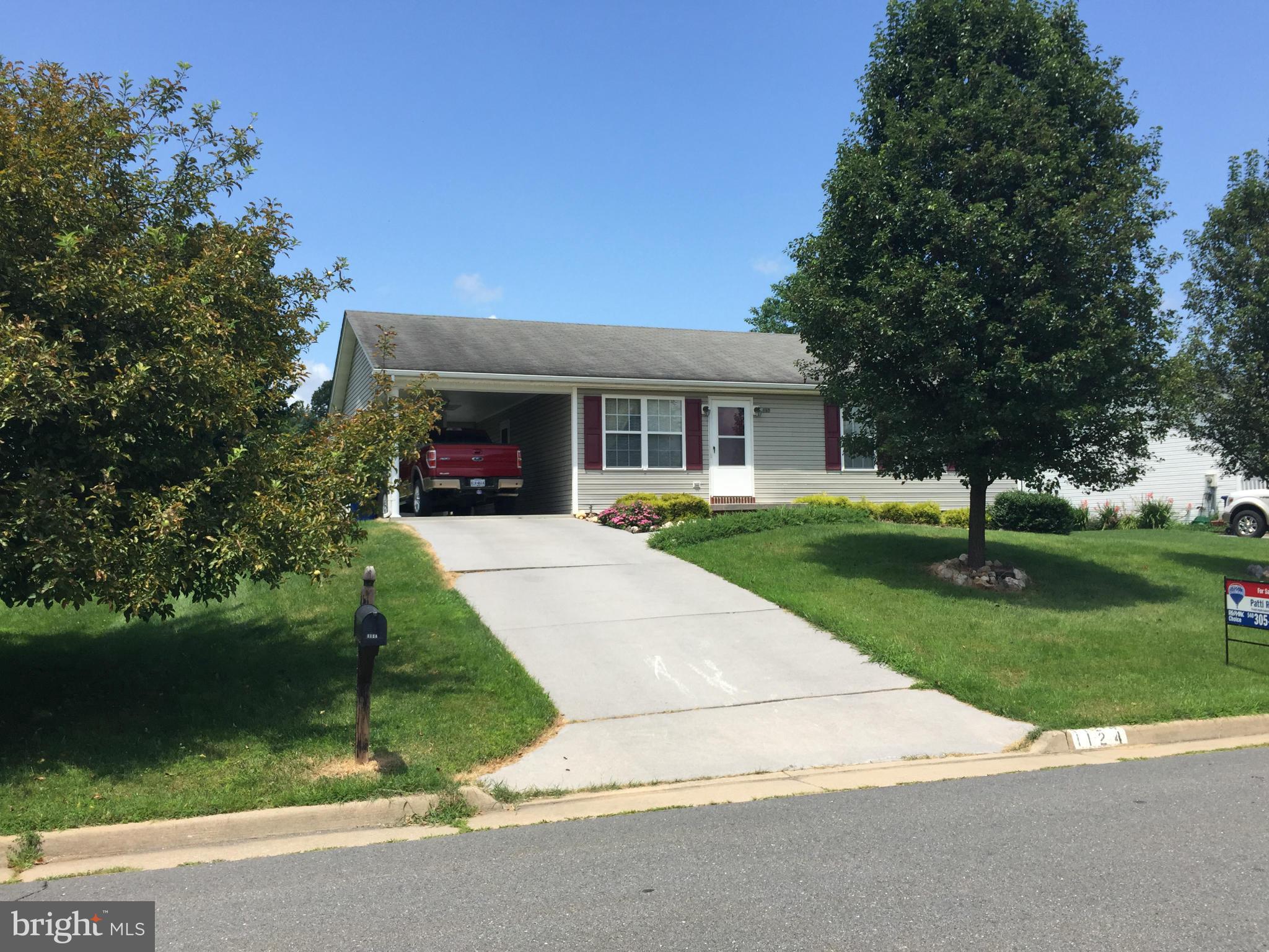1124 Kesler Road Front Royal, VA 22630 - Photo 1 of 28 Exterior (Front)