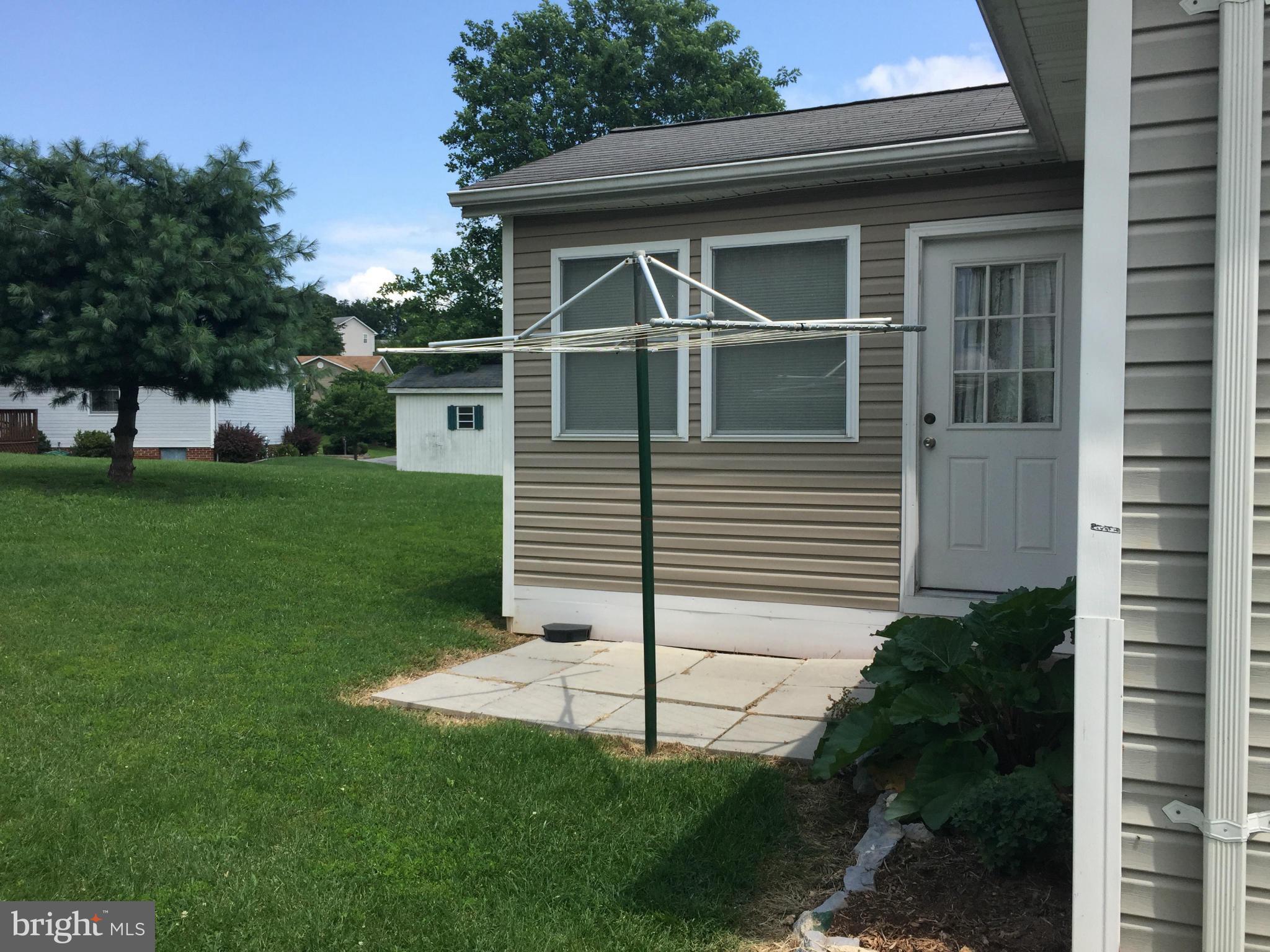 1124 Kesler Road Front Royal, VA 22630 - Photo 6 of 28 Exterior (Rear)