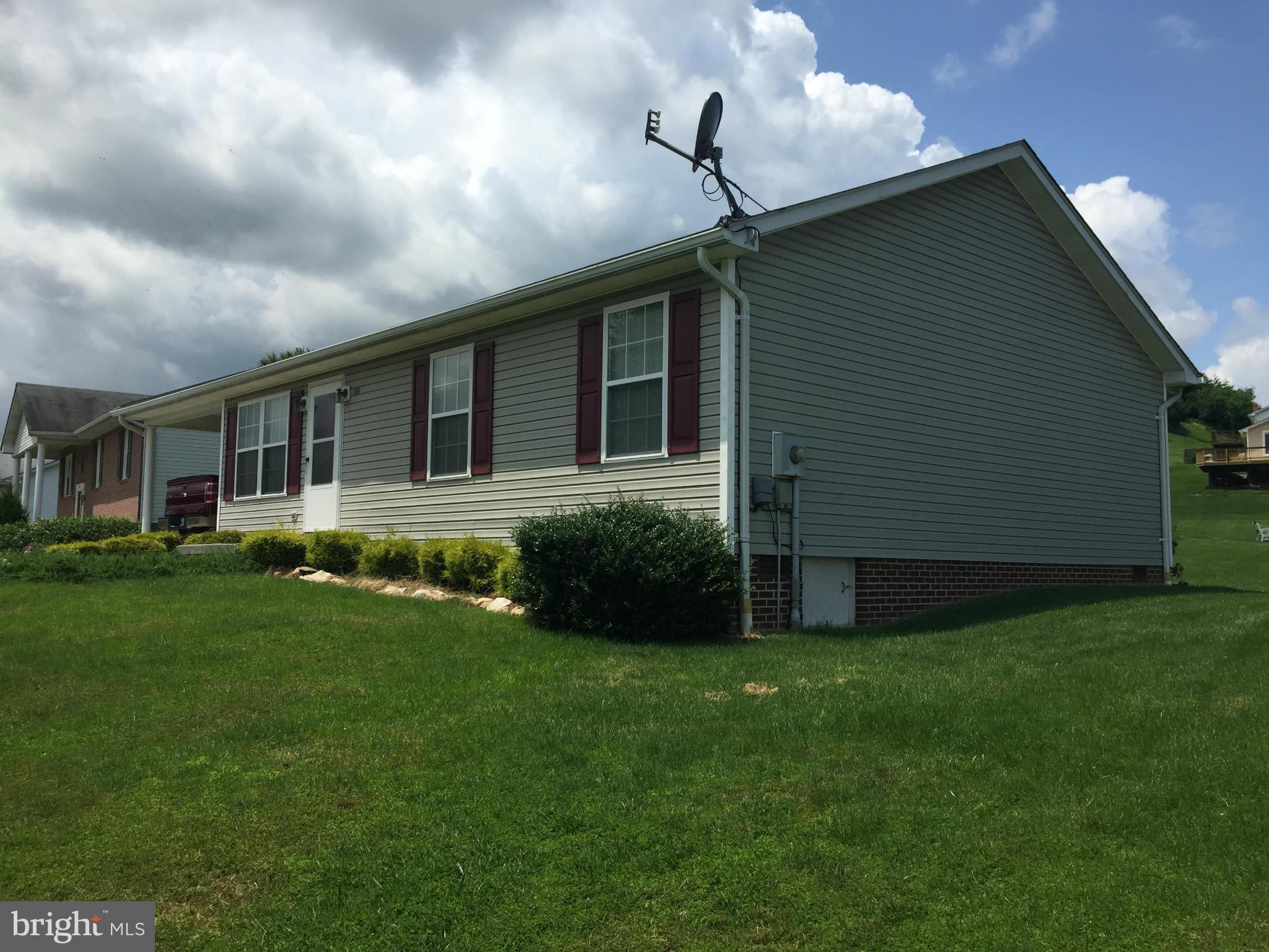 1124 Kesler Road Front Royal, VA 22630 - Photo 10 of 28 Exterior (Rear)