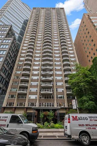 $4,350,000 | 118 East 60th Street, Unit 33/32 DUPLEX | Lenox Hill