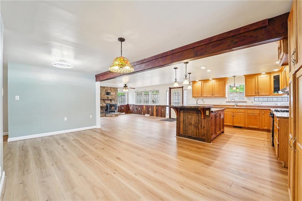 644 Grange Drive Apollo, PA 15613 - Photo 11 of 46 Open floor plan for entertaining