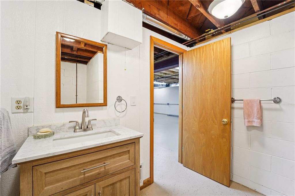 644 Grange Drive Apollo, PA 15613 - Photo 29 of 46