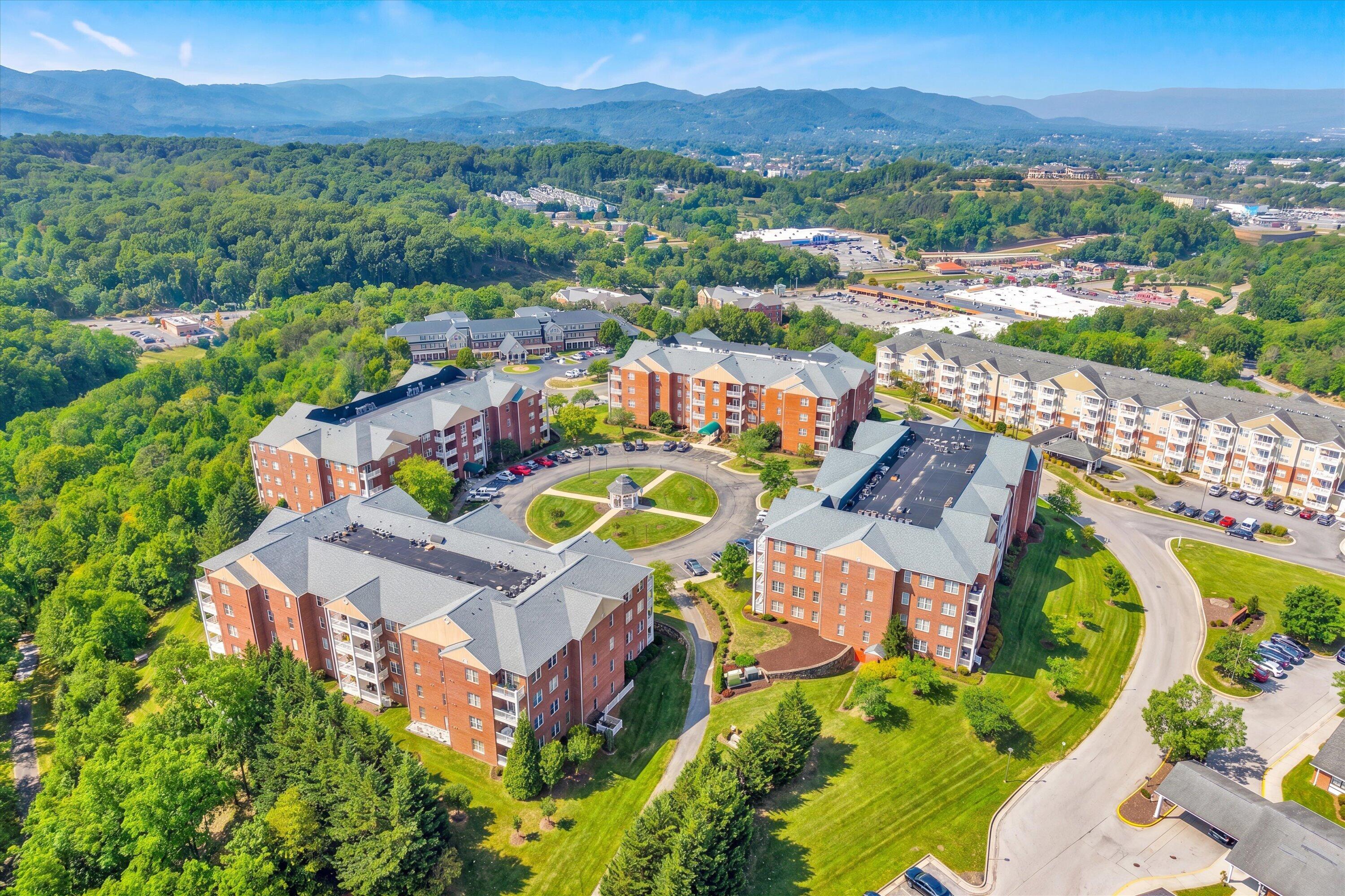 4438 Pheasant Ridge Road, Unit 202 Roanoke, VA 24014 - Photo 2 of 50 01-guestify-1780153497269