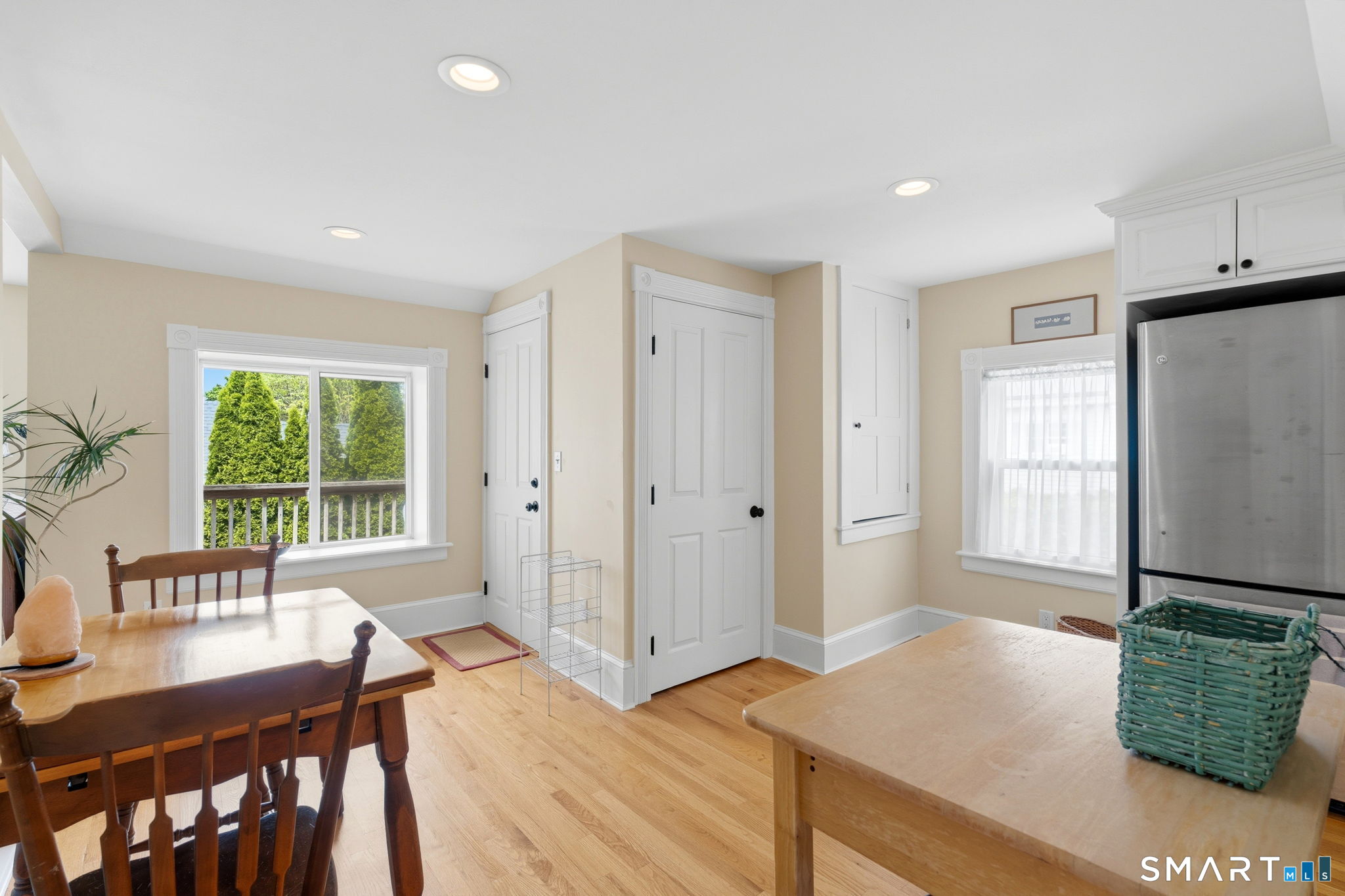 68 School Street Groton, CT 06340 - Photo 18 of 40