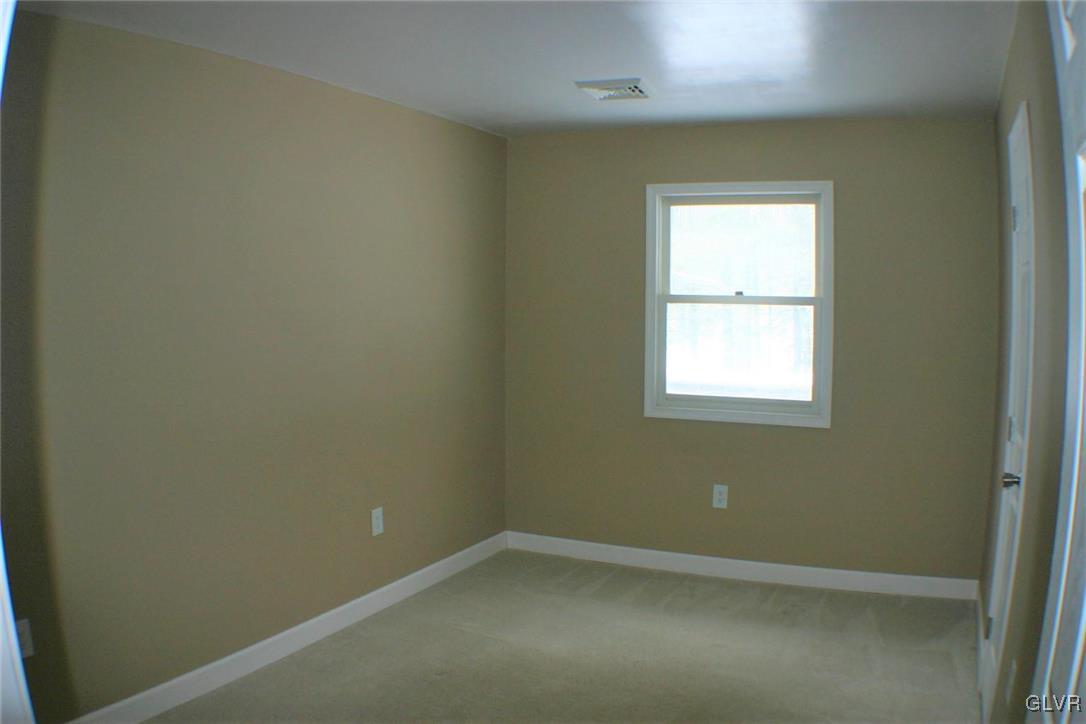 1002 Jackson View Road Stroudsburg, PA 18360 - Photo 17 of 42 Gallery Image 17