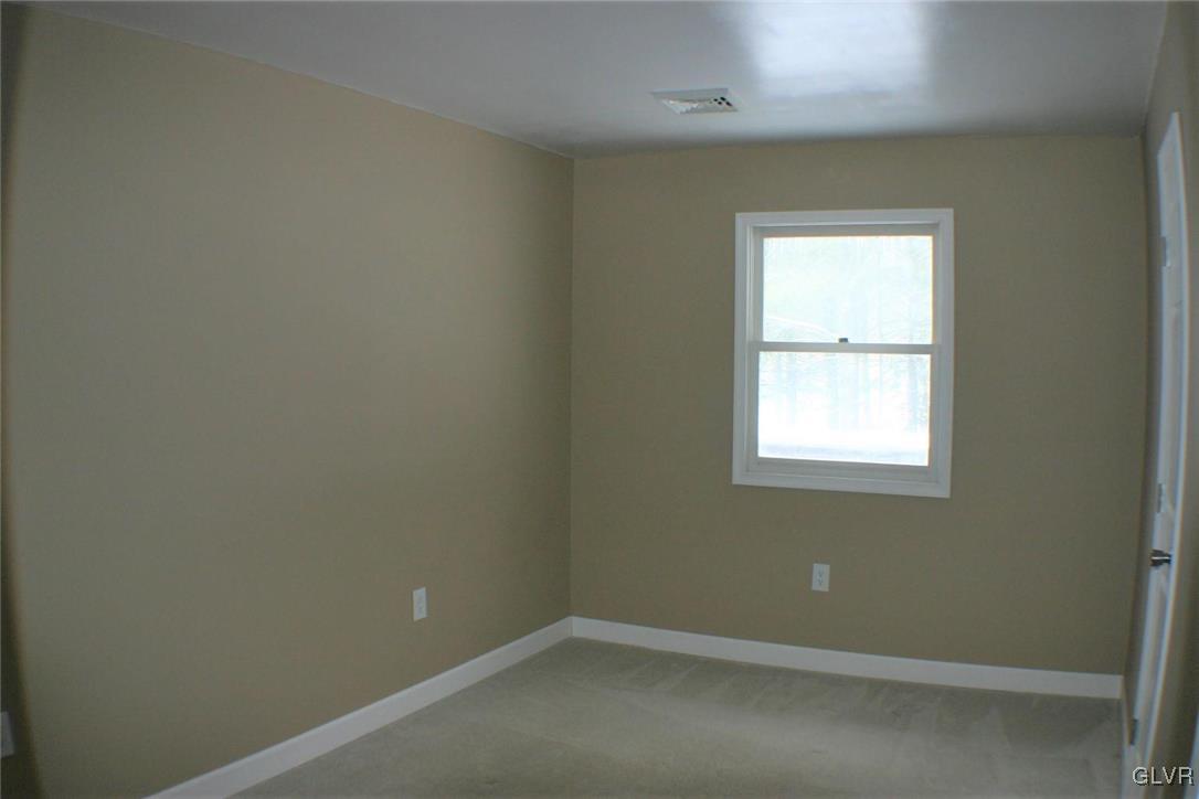 1002 Jackson View Road Stroudsburg, PA 18360 - Photo 18 of 42 Gallery Image 18