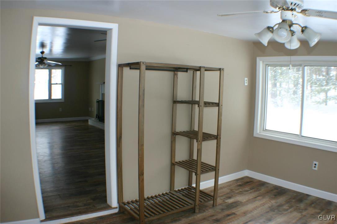 1002 Jackson View Road Stroudsburg, PA 18360 - Photo 6 of 42 Gallery Image 6