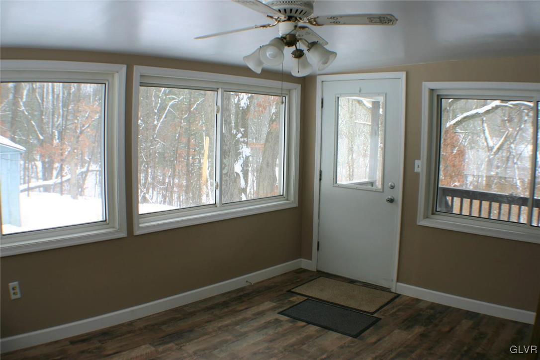 1002 Jackson View Road Stroudsburg, PA 18360 - Photo 8 of 42 Gallery Image 8
