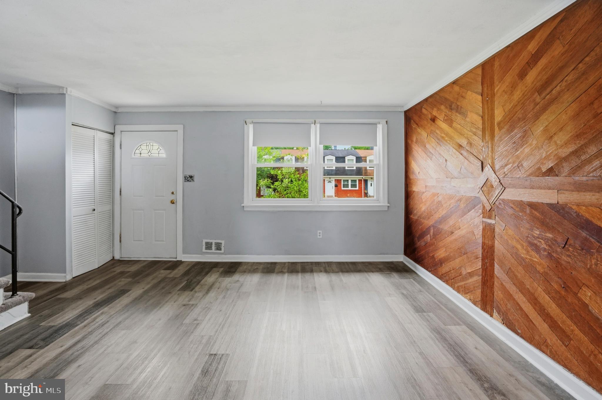 33 Bladen Road Baltimore, MD 21221 - Photo 6 of 29 Welcome your Guests into your New Home
