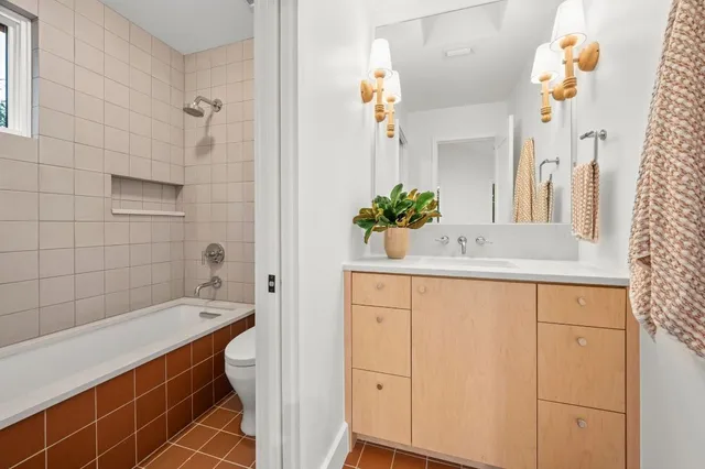 $3,490,000 | 706 West Johanna Street, Austin, TX 78704