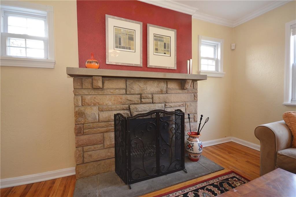 2017 Mohawk Road Pittsburgh, PA 15241 - Photo 5 of 23