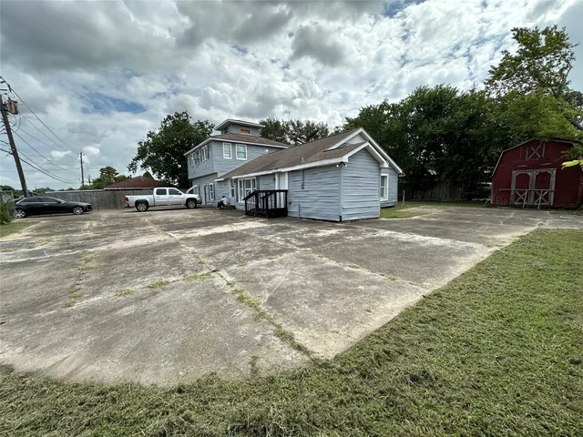 $219,900 | 1035 Nadolney Street, Houston, TX 77015