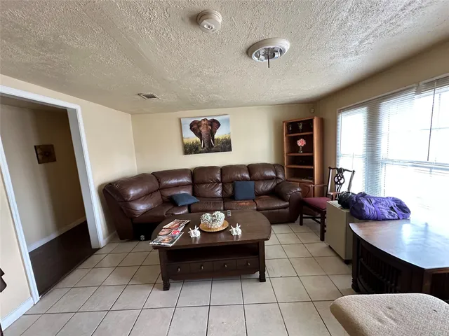 $219,900 | 1035 Nadolney Street, Houston, TX 77015