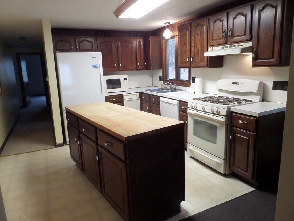 132 Scott Road Worthington, MA 01098 - Photo 12 of 31