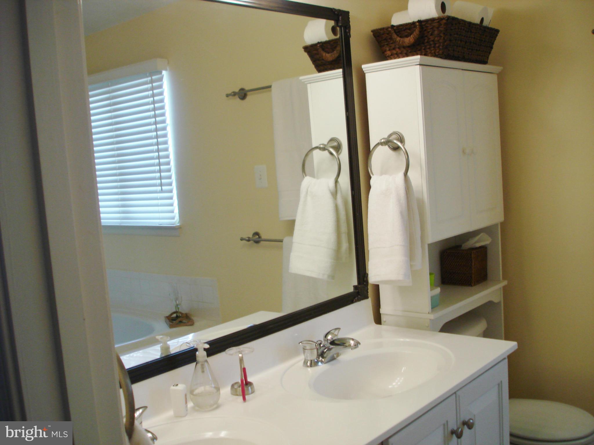239 Powdersby Road Joppa, MD 21085 - Photo 17 of 25 Bath (Master)