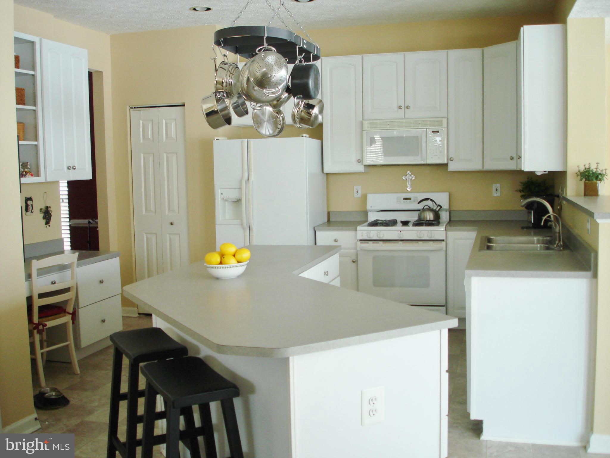 239 Powdersby Road Joppa, MD 21085 - Photo 5 of 25 Kitchen