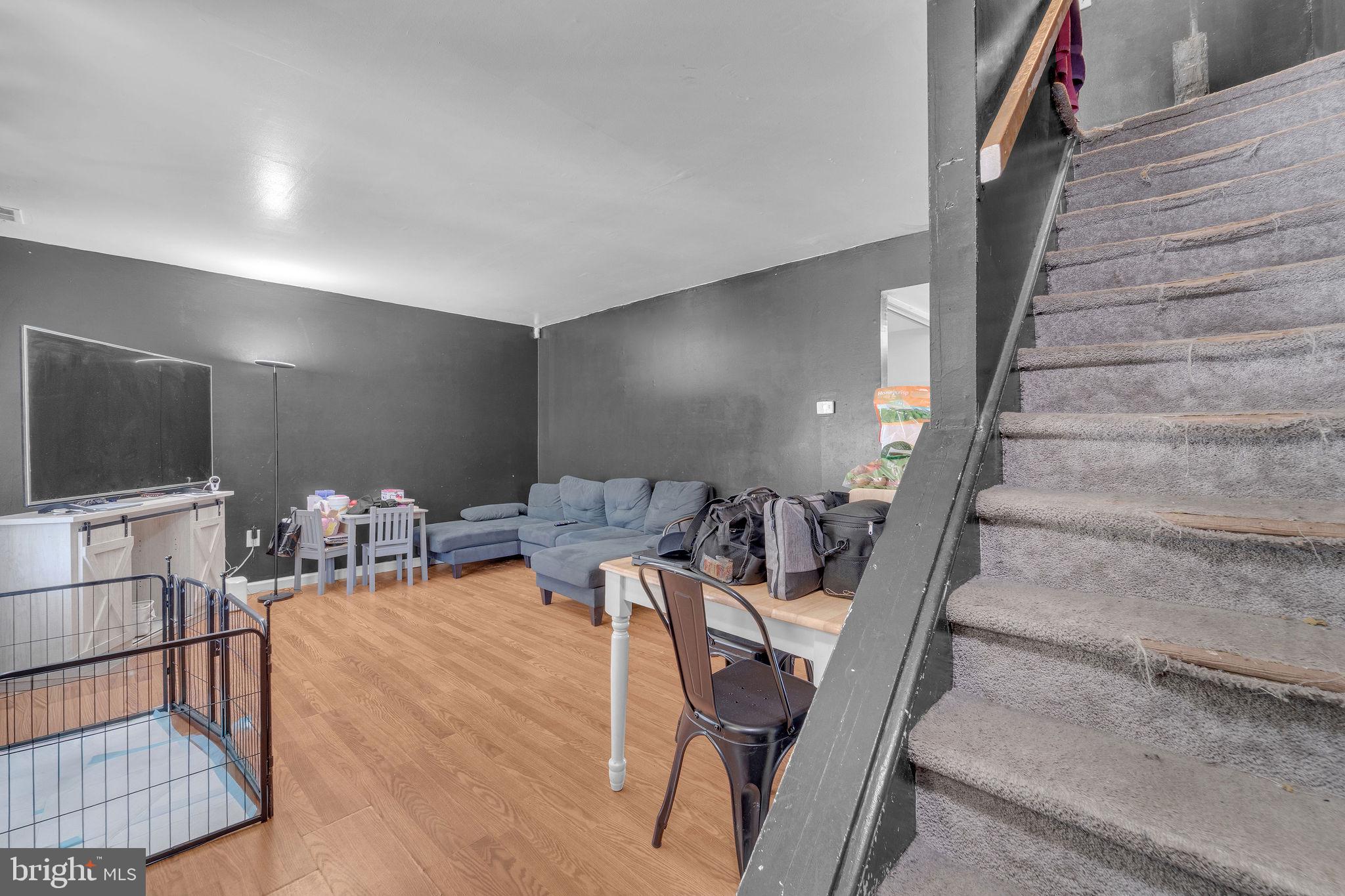 733 Myrtle Avenue Lindenwold, NJ 08021 - Photo 25 of 29 Spacious living area with modern flair.