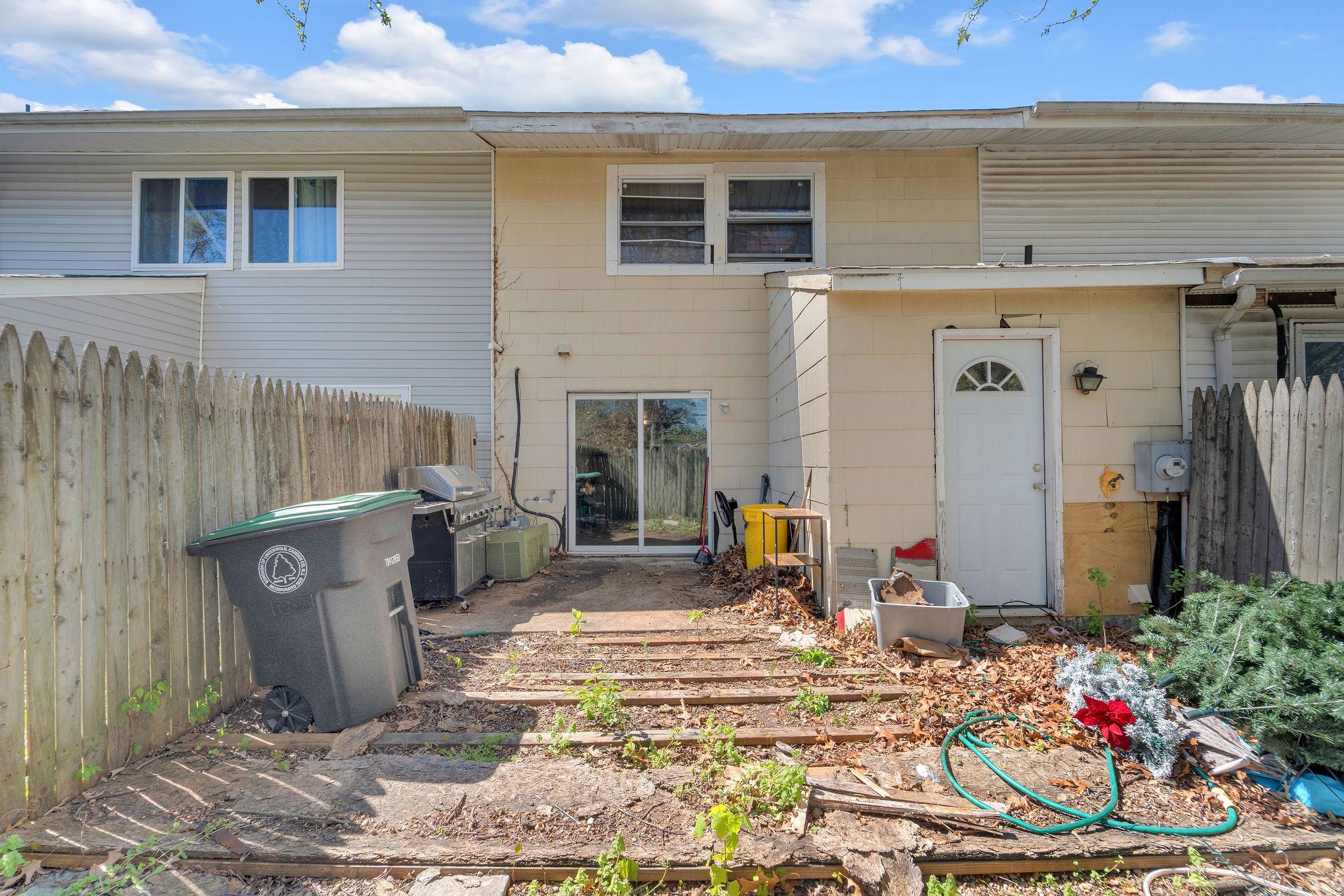 733 Myrtle Avenue Lindenwold, NJ 08021 - Photo 29 of 29 Backyard with storage room