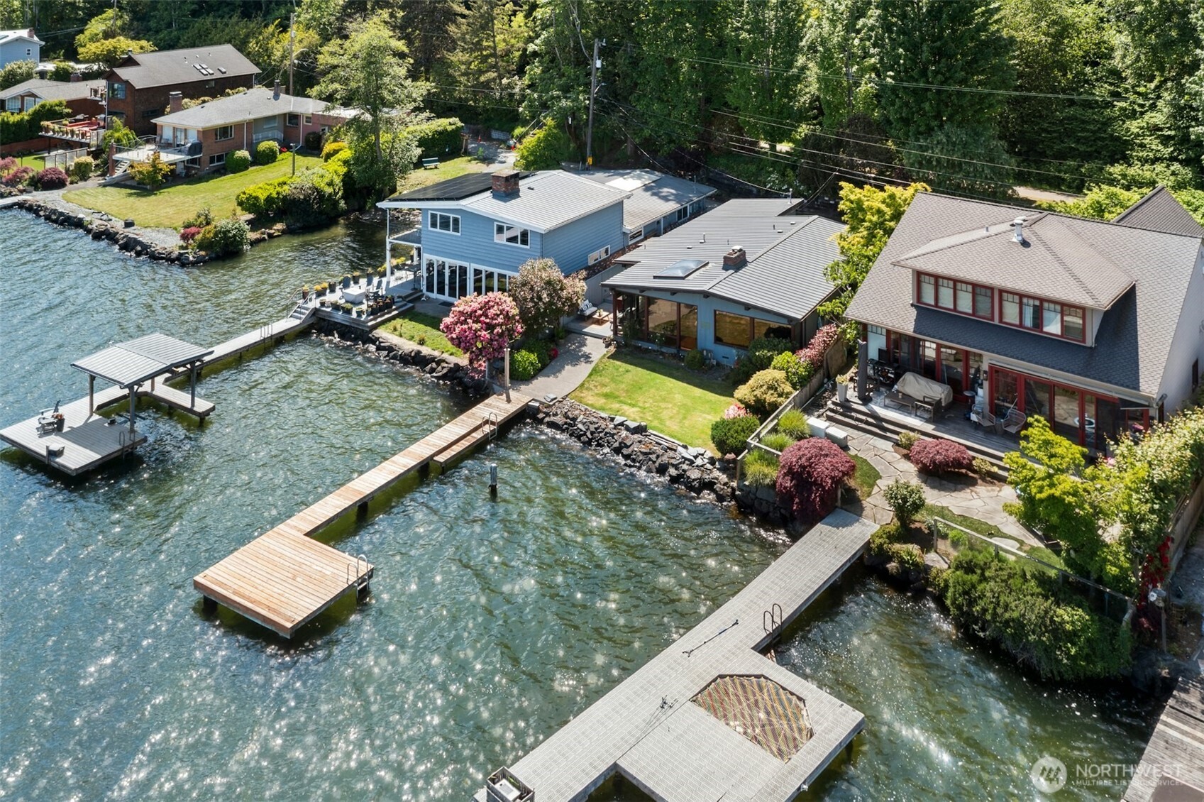 13008 Riviera Place Northeast Seattle, WA 98125 - Photo 33 of 40 Gallery Image 33