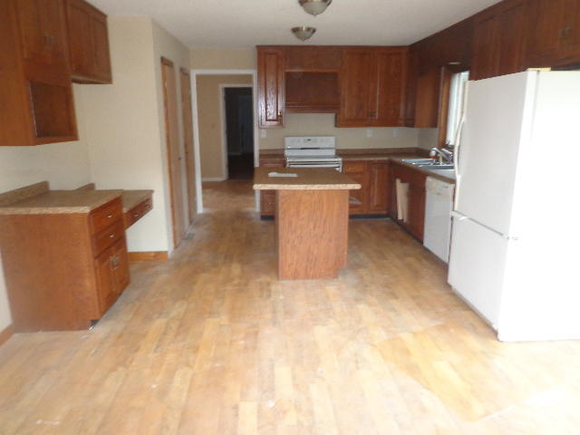 4400 Old Dunlap Road Whitwell, TN 37397 - Photo 8 of 10 Kitchen