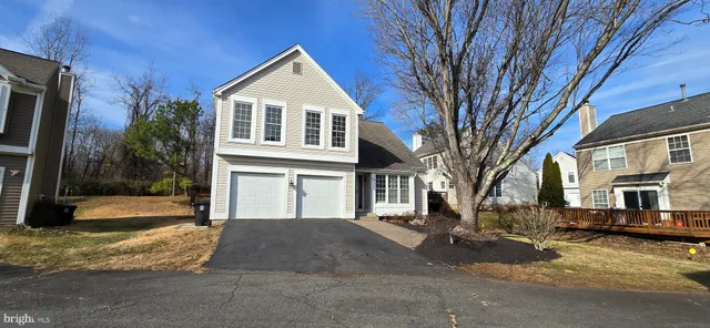 $819,000 | 429 Deer Path Avenue Southwest, Leesburg, VA 20175