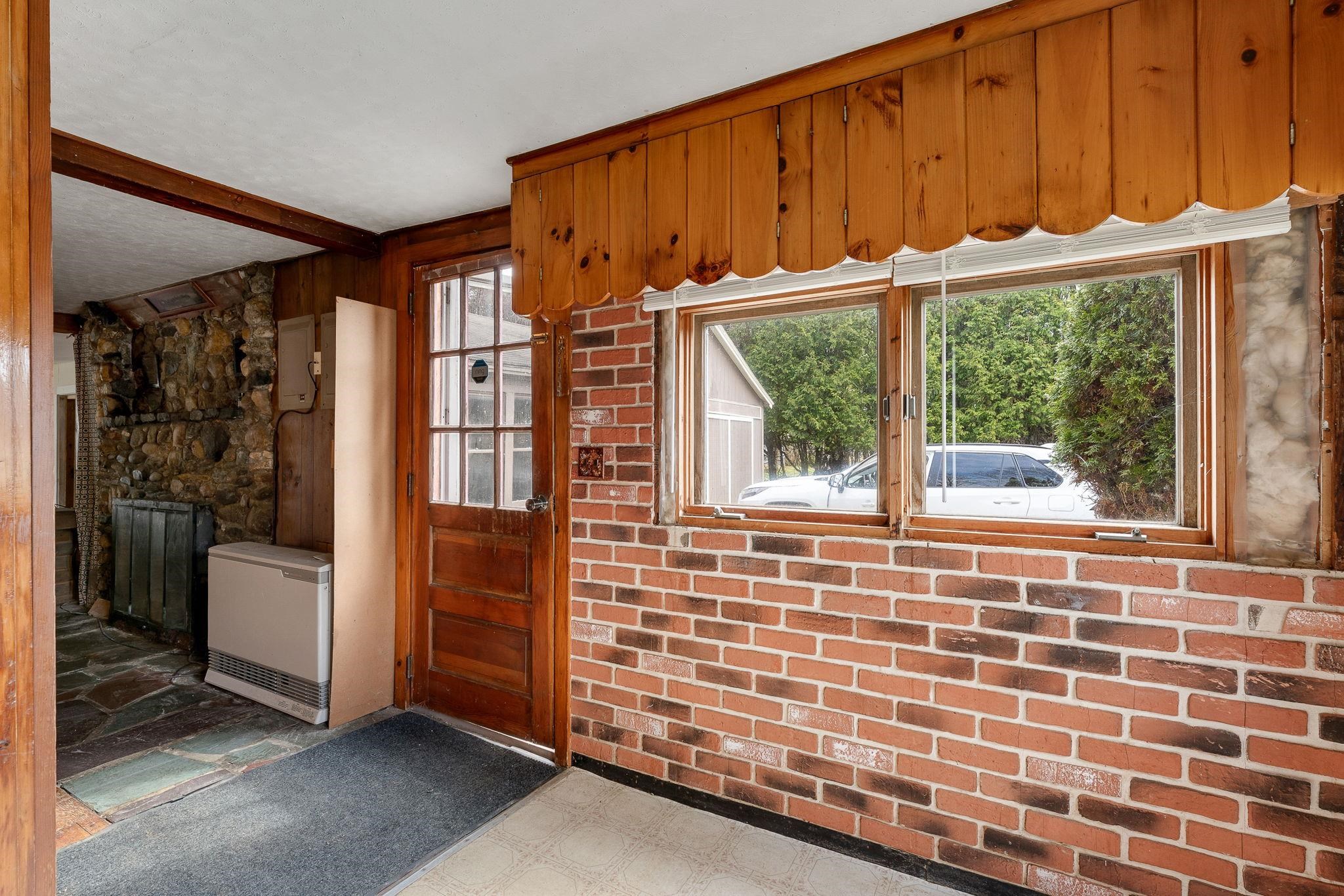 205 Loomis Hill Road Waterbury, VT 05677 - Photo 3 of 60