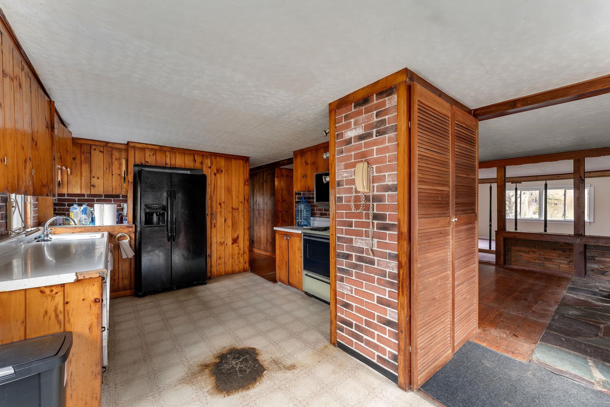 205 Loomis Hill Road Waterbury, VT 05677 - Photo 4 of 60