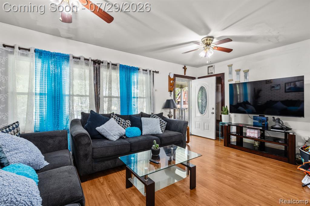 18810 Reed Street Melvindale, MI 48122 - Photo 4 of 30 Gallery Image 4