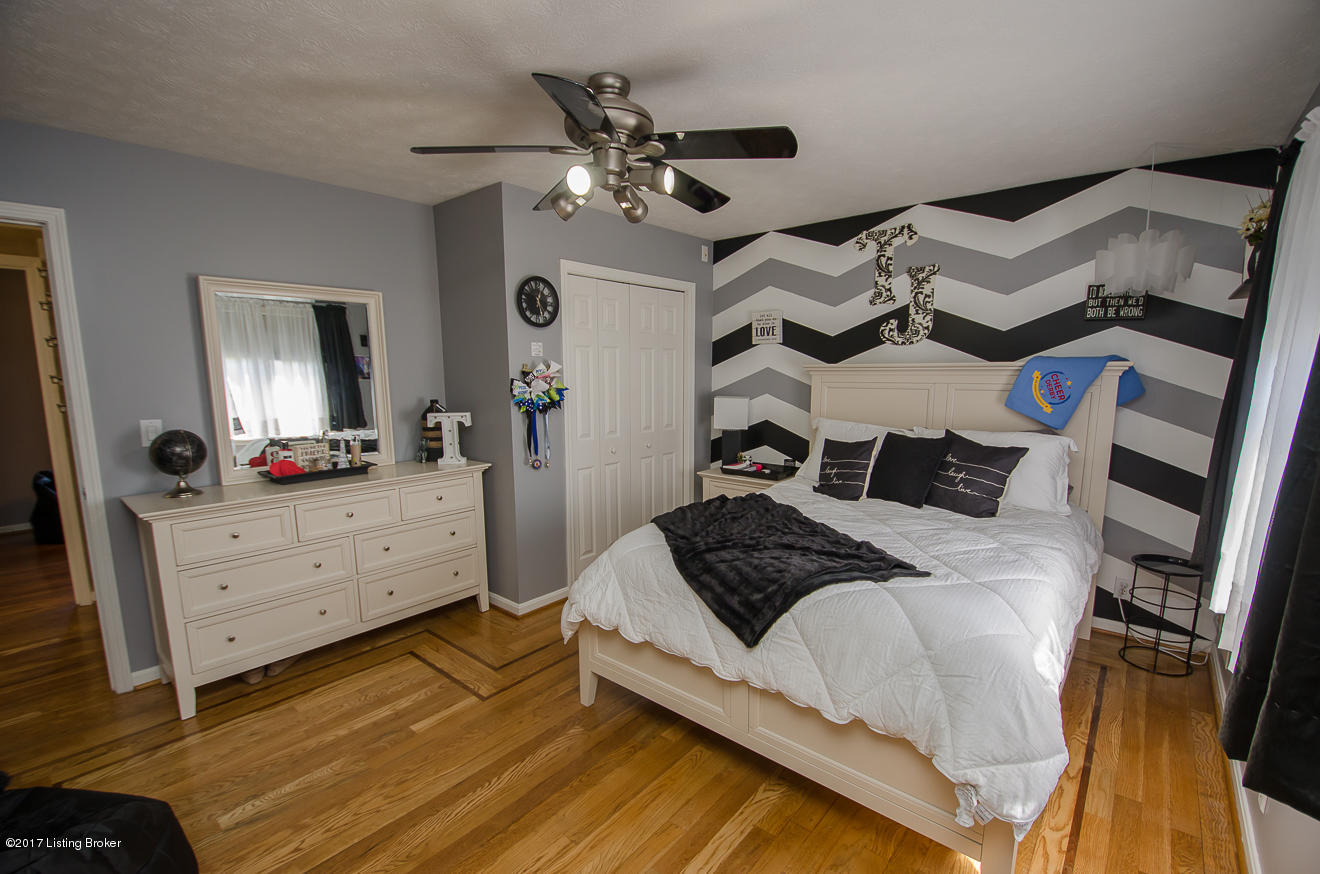 11001 Easum Road Louisville, KY 40299 - Photo 29 of 55 Bed 1