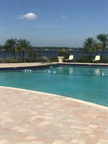 $1,550 | 13692 Orange Sunset Drive, Unit 201, Tampa, FL 33618