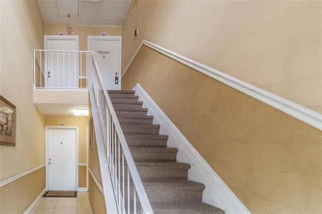 $1,550 | 13692 Orange Sunset Drive, Unit 201, Tampa, FL 33618