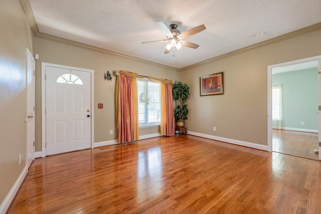 105 Sunny Road Max Meadows, VA 24360 - Photo 6 of 54 Gallery Image 6